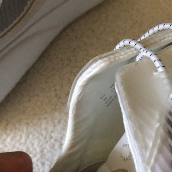 Stuart Weitzman sneakers size 7.5B - Picture 7 of 7